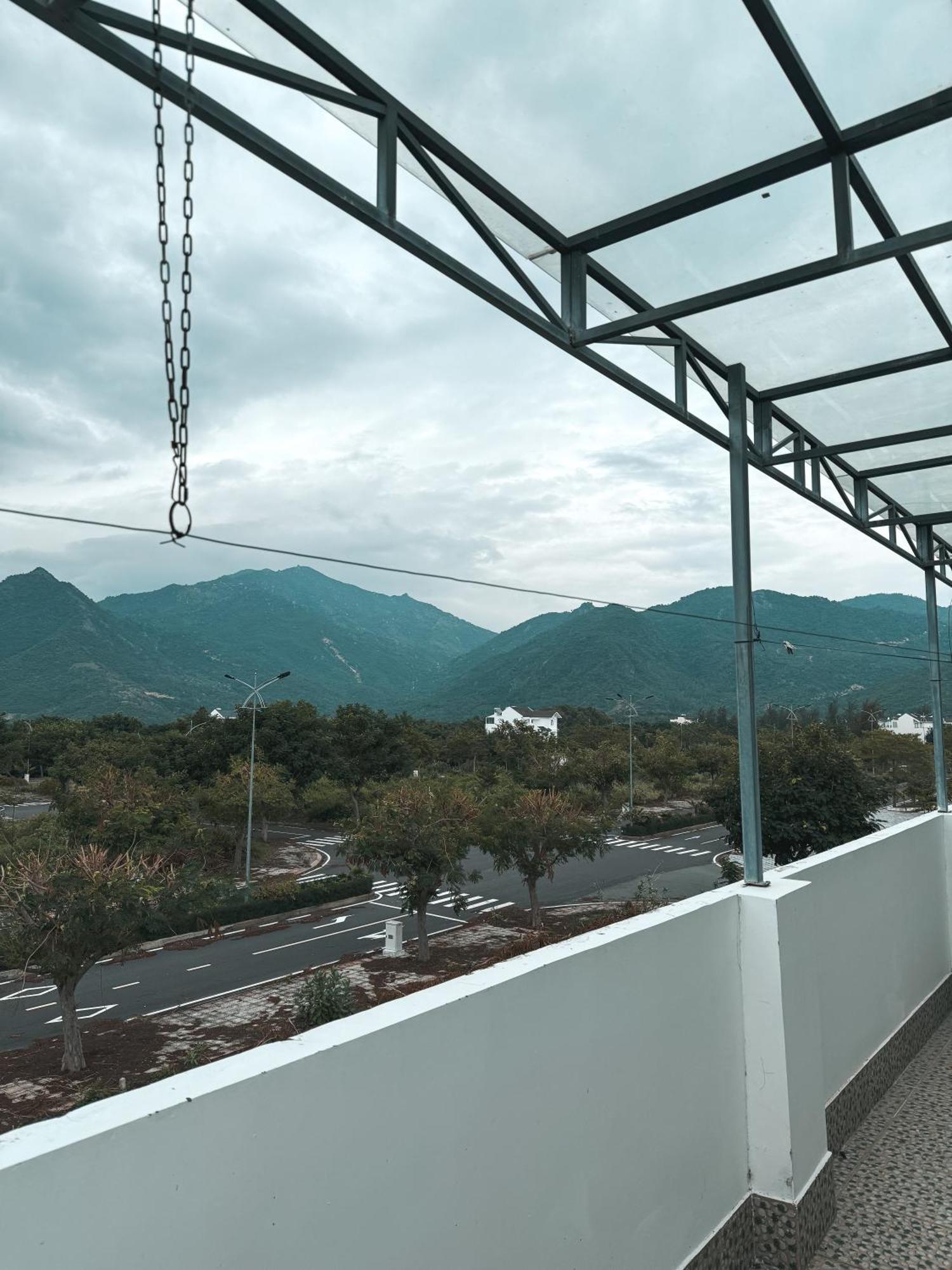Cam Ranh Surf House Hotel Cam Lam Eksteriør billede